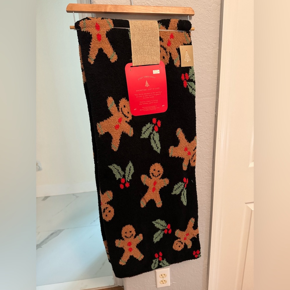 Viral TikTok Gingerbread Man Christmas Throw Blanket Marshalls The Cozy Cottage